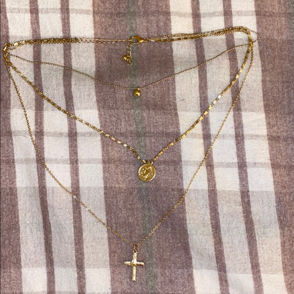 golden three chain necklace